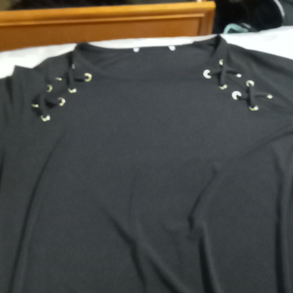 Black sleeved dress